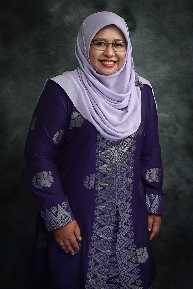 Assoc. Prof. Dr. Nariman Singmamae