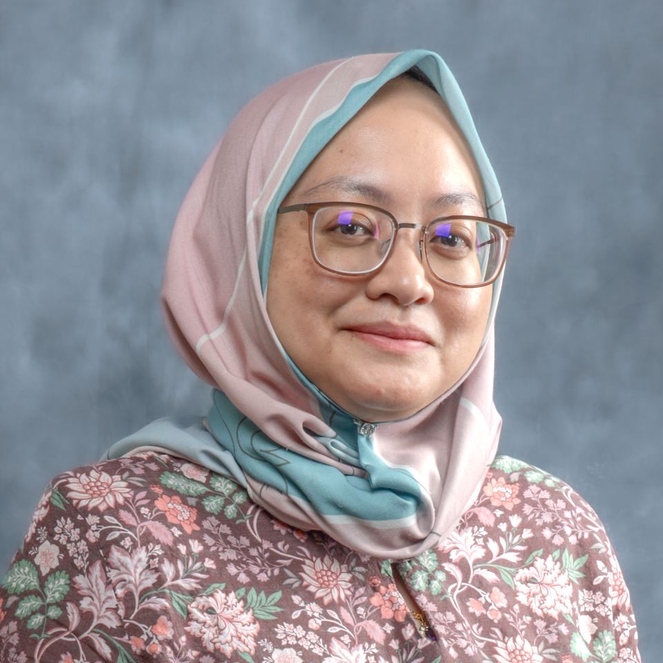 Madam Dayang Zuraina binti Abang Haji Kashim