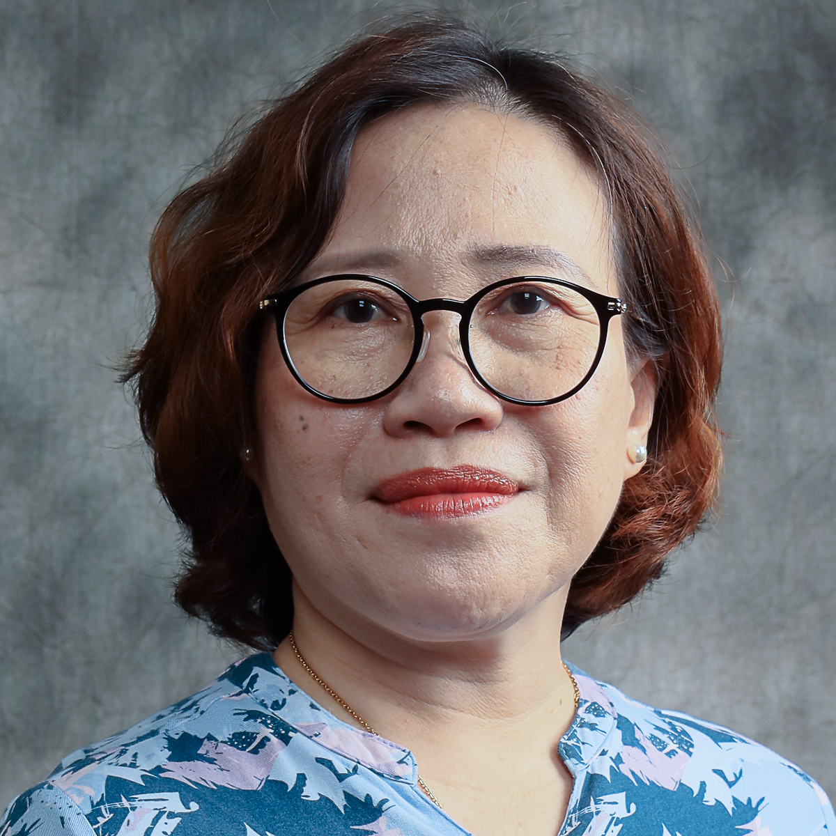 Mdm Christina Busak Henry Sum Agong